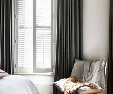 blinds and curtain window treatment