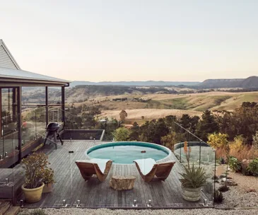 Logan Brae is a rejuvenating retreat nestled amongst the NSW bushland