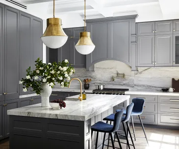 A classic shaker-style kitchen with a grey colour scheme
