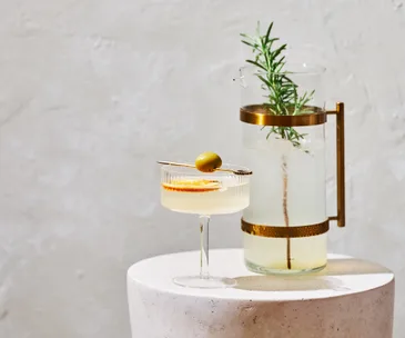 10 coupe glasses that are just as delicious as the liquids that fill them