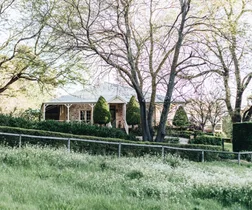 stone-cottage-with-garden