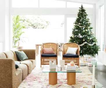 Beachy Christmas living room with tree